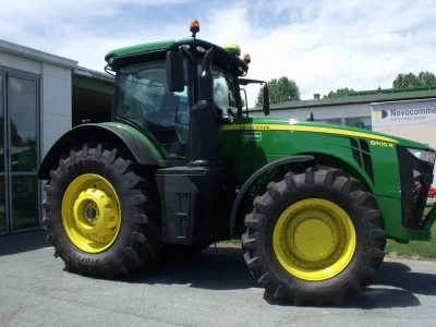 John Deere kombajni
