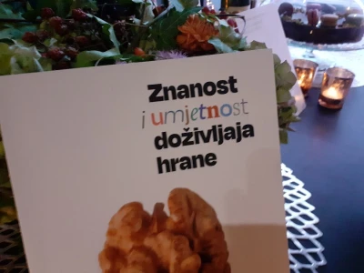 Knjiga Znanost i umjetnost  doživljaja hrane