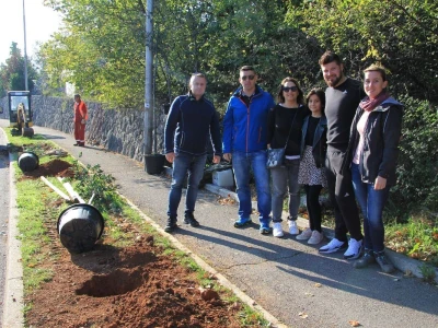 Kolektivna sadnja drveća u Kastvu