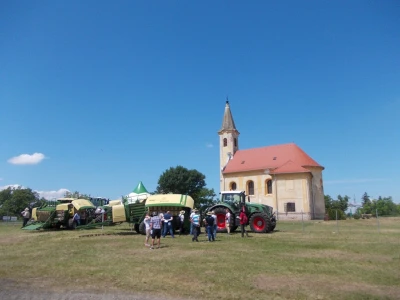 Suvremena tehnologija i sela ruku pod ruku