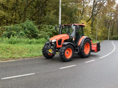 Kubota M5000