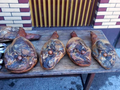 Kuhanje Uskrsne šunke u obitelji Živić iz Sikirevaca