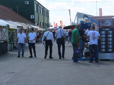 Lijepo vrijeme i dobra ponuda privukli brojne posjetitelje na Bjelovarski sajam