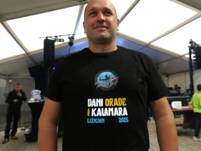 Manifestacija - Dani orade i kalamara u Ližnjanu