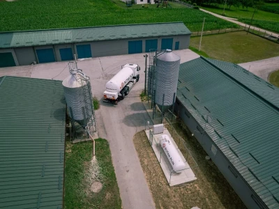 Marijan Škvorc iz Dragoslavec Brega za grijanje farme pilića koristi – ukapljeni naftni plin