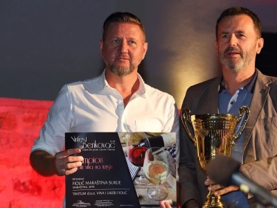 VINFEST 2021 - Pothvat braće Fiolića: Za jedno te isto vino tri šampionske titule i Veliko zlato!