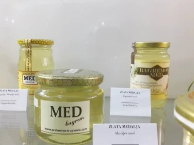 Dio nagrađenih medova