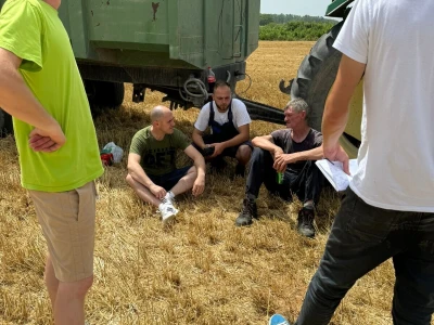 Ministar poljoprivrede u žetvi