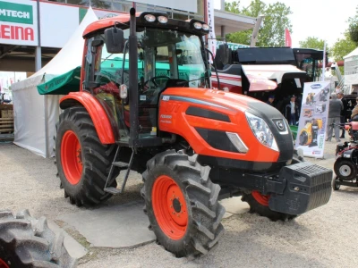 Kioti traktor