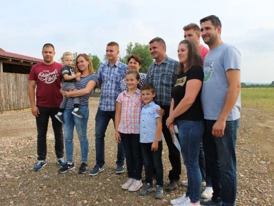 Obitelj Vrakić ugostila novinare iz Europe