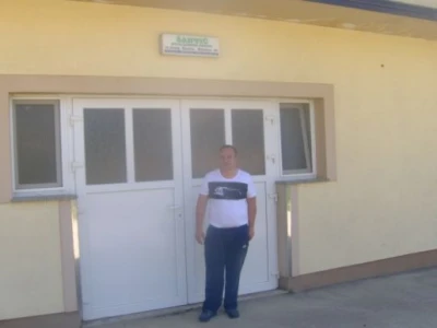 Ivica Šantić ispred sirane