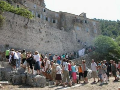 Obnovljeni samostan Pustinja Blaca itekako privlačan za turiste