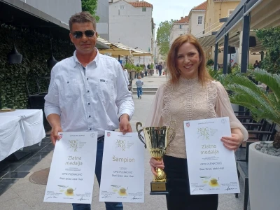 OPG Plenković, šampion Noćnjaka za izgled pakovine maslinovog ulja