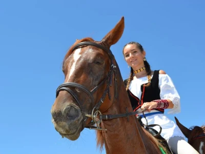 Natjecanje u oranju u Biškupcima