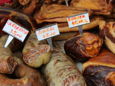 Domaće suhomesnate delicije