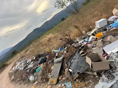 Otpad uz Suvaju