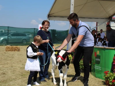 Otvoren 10. FarmShow!