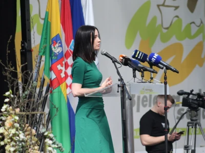 Otvoren