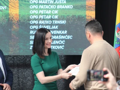 Otvoren