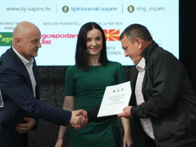 Otvoren