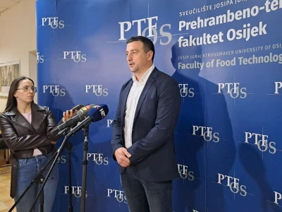 Panel "Okusi budućnosti iz Slavonije: inovacije, tehnologije i tradicija u jednom"