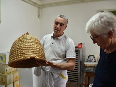 Pčelarstvo Antolčić – tradicija pet generacija