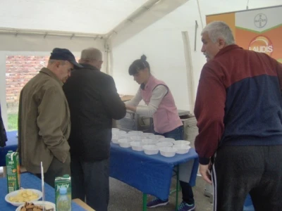 U Bayeru ističu da im je drago što poljoprivrednici sve više kontaktiraju s njima