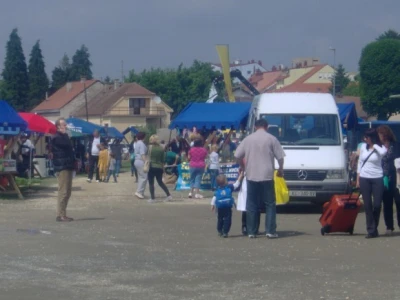 Većina posjetitelja je samo šetala