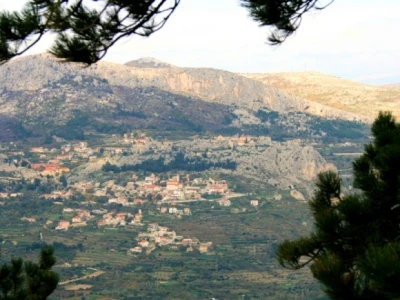 Pogled na Klis i Kliško polje