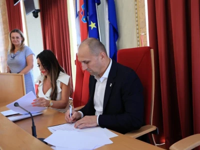 Potpisivanje ugovora o dodjeli potpora u ruralnom turizmu