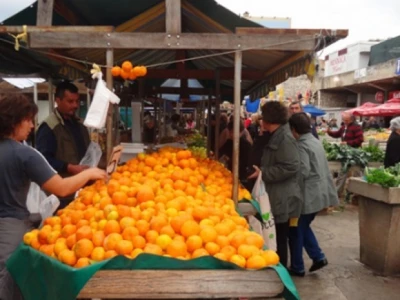 Neretvanske mandarine na tržnici 2014.