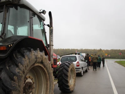 Prosvjed poljoprivrednika Potnjani-Paljevine