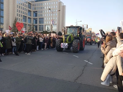 Prosvjed u Novom Sadu, blokada mostova