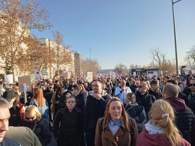 Prosvjed u Novom Sadu, blokada mostova