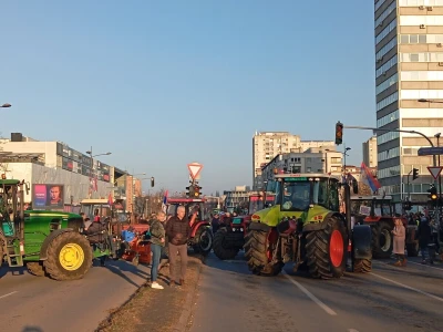Prosvjed u Novom Sadu, blokada mostova