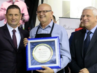 Pršutana Antolović apsolutni pobjednik na 16. Internacionalnom Sajmu pršuta u Tinjanu