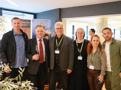 Prvi HerzOliveFest u Mostaru slavi uspon hercegovačkog maslinarstva