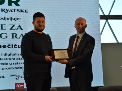 Prvi susret ratara Hrvatske, Izidor