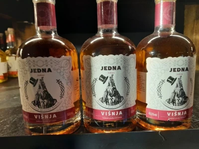 Rakije "Jedna" Dinka Romića