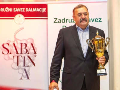 Sabatina: Šampioni u kategoriji buteljiranih vina i jakih alkoholnih pića