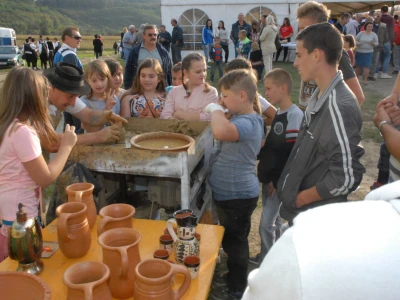 Hoće li se netko prhvatiti lončarskog zanata