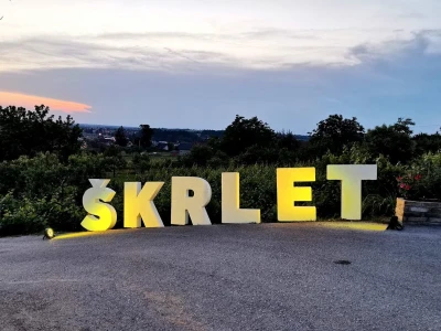 Škrlet