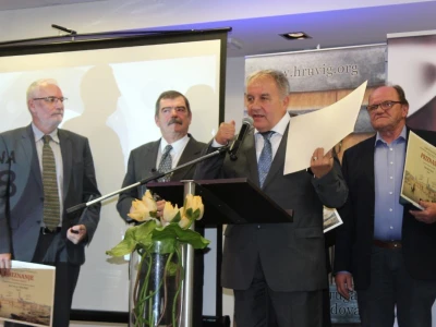 Slobodan Čapin prima priznanje "Stanko Ožanić"