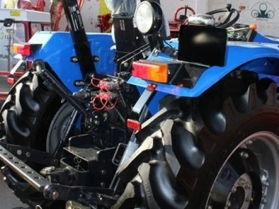 Traktor Sonalika Solis 50