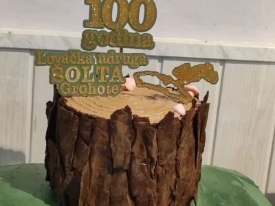 Sto godina LU Šolta