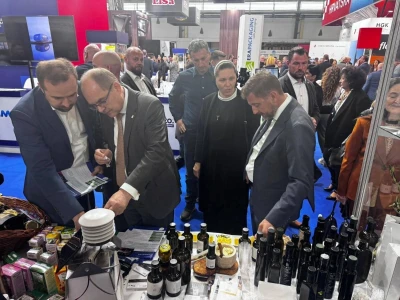 Prvi HerzOliveFest u Mostaru slavi uspon hercegovačkog maslinarstva