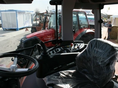 Traktor Lindner Geotrac 94