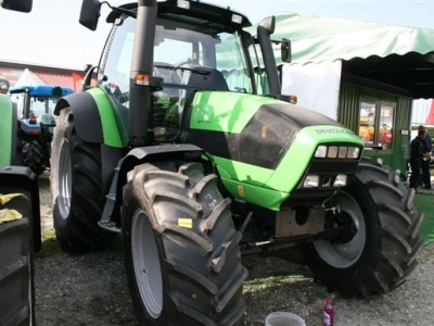 Traktor Deutz-Fahr Agrotron M