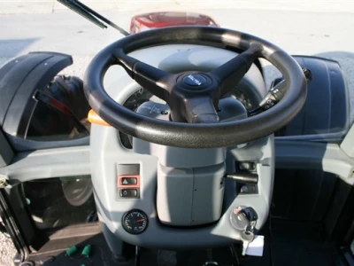 Traktor Valtra N