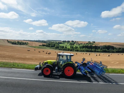 Traktori CLAAS